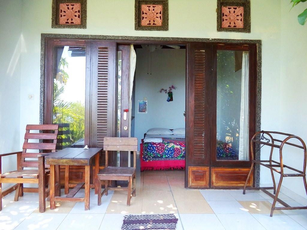 Kadek Homestay Amed Exterior foto